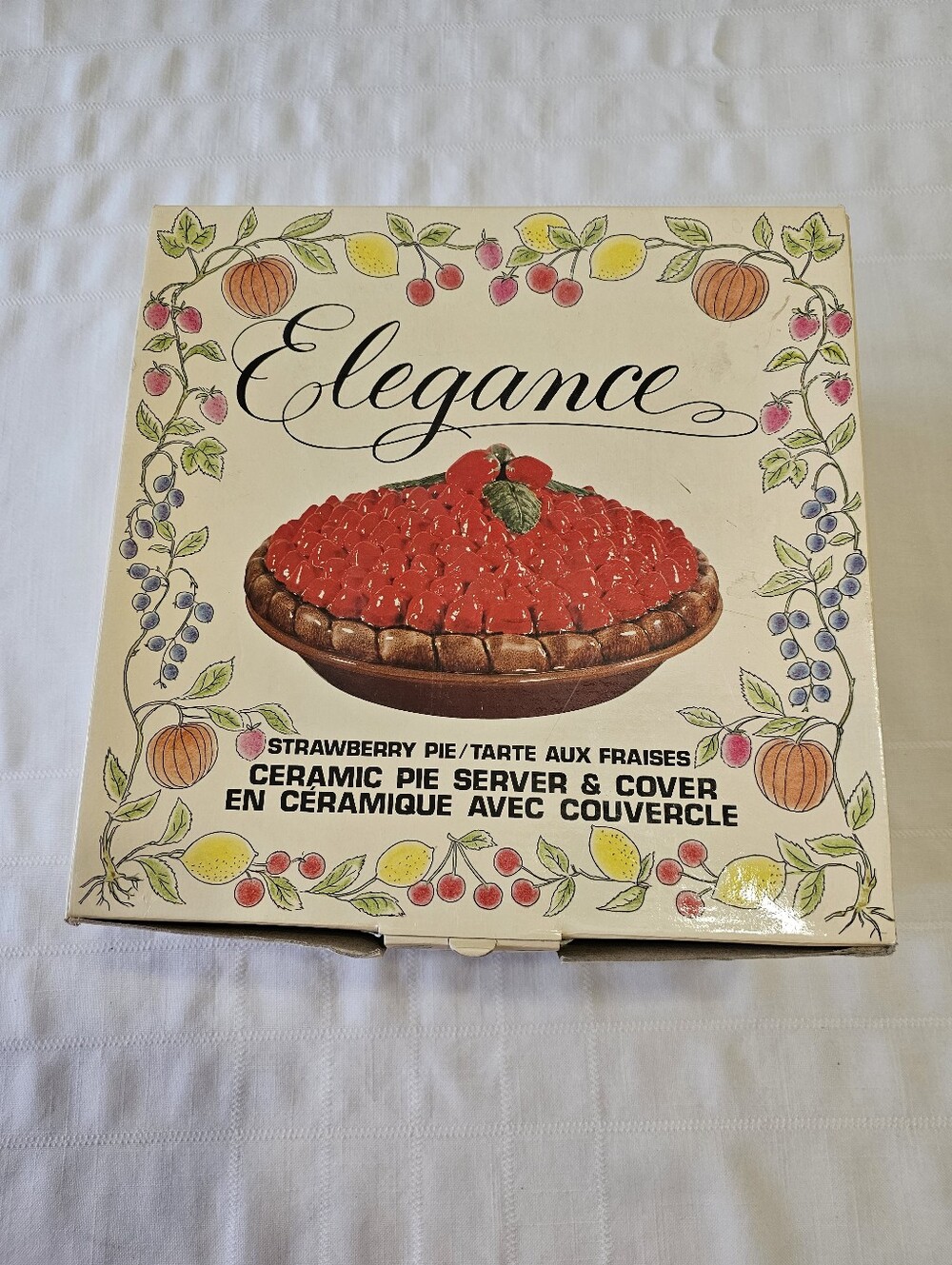 Vintage Elegance Strawberry Ceramic Pie Server & Cover